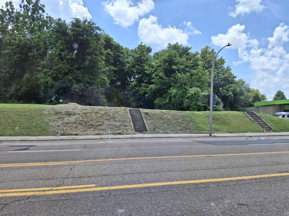 481 E E H Crump Blvd Memphis, TN Plot of land Active - Photo 1 of 2. Opens carousel modal