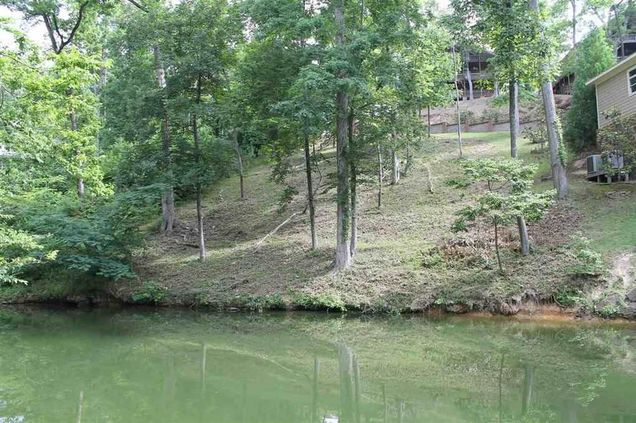 5 Seven Oaks Cv Savannah, TN Plot of land Active - Photo 1 of 3. Opens carousel modal