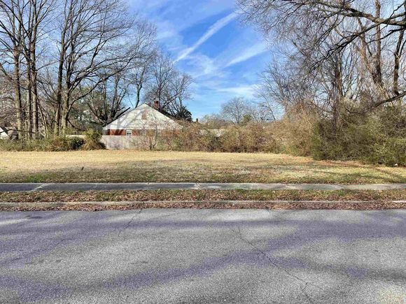 837 East Dr Memphis, TN Plot of land Active - Photo 1 of 4. Opens carousel modal