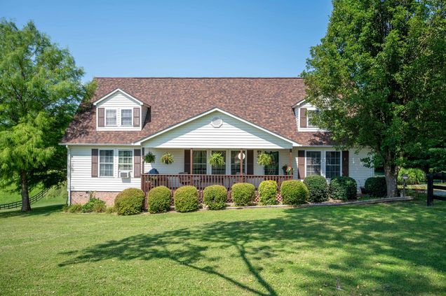 659 Carterville Hts Wytheville, VA House Active - Photo 1 of 125. Opens carousel modal
