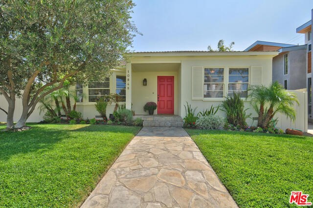 10848 Braddock Dr  