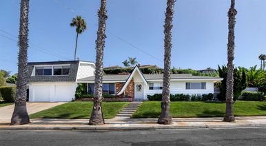 6445 Avenida Manana