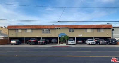 15301 Prairie Avenue