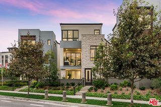 12693 W Bluff Creek Drive