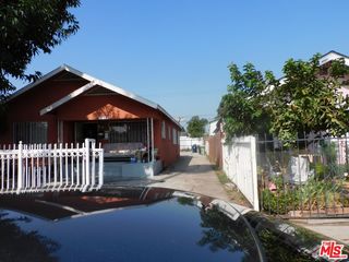 1719 W 38th Street