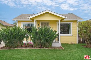 330 E 118th Place