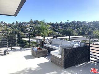 2241 Hyperion Avenue Unit #B4
