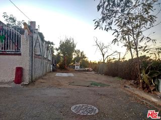 2355 Coral Street