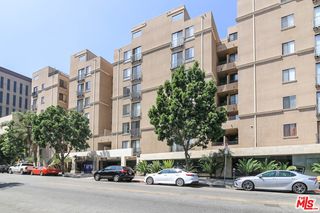 625 S Berendo Street Unit 210