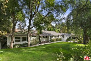 5808 Hilltop Road