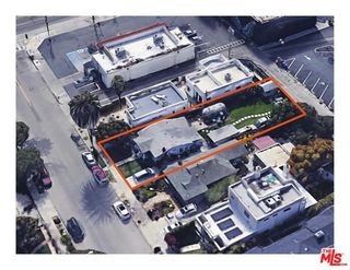1015 Palms Boulevard