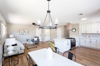 8312 Carlton Oaks Dr