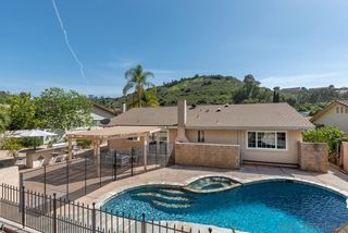 2094 Valley Lake Dr
