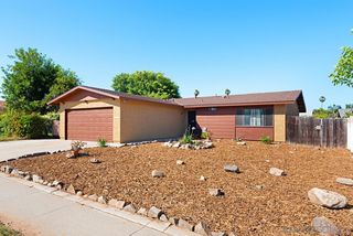 650 N Rose