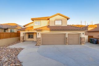 10145 Vista Laurel Pl