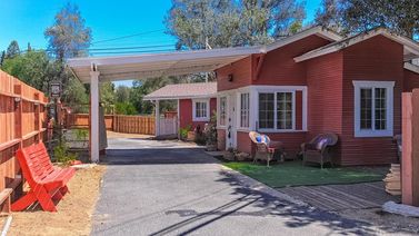 2041 43 Rainbow Valley Blvd
