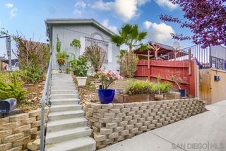 3196 Van Dyke Ave