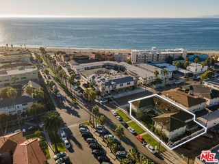201 Vista Del Mar