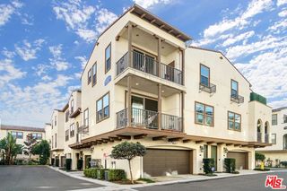 1895 Orizaba Avenue Unit 104