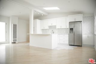 1144 Stanford Street Unit 5