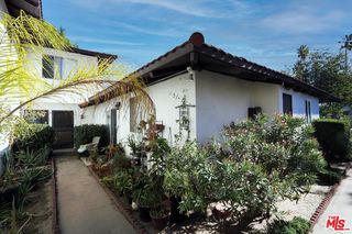 331 W Rosewood Avenue