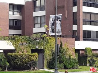4477 Wilshire Boulevard Unit 201