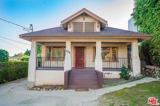 2234 Fargo Street