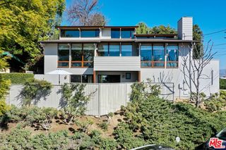 447 Crane Boulevard