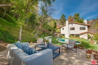 1663 Stone Canyon Road