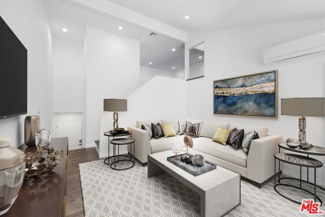 620 W Hyde Park Boulevard Unit 224 Inglewood, CA Condo Sold - Photo 1 of 18. Opens carousel modal