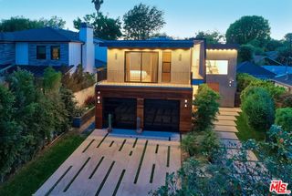4439 Stansbury Avenue
