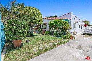 1548 Hauser Boulevard
