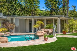 1705 Loma Vista Drive