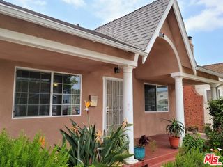 1114 W 84th Street