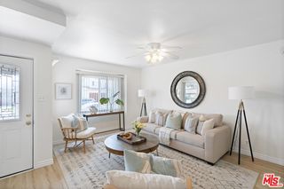 5435 W 123rd Place