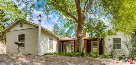 595 Glen Holly Drive