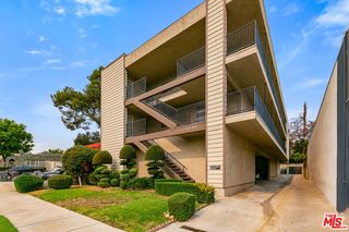2533 Honolulu Avenue