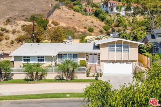 1018 N Sunset Canyon Drive