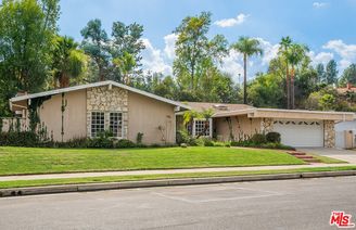 18816 Paseo Nuevo Drive