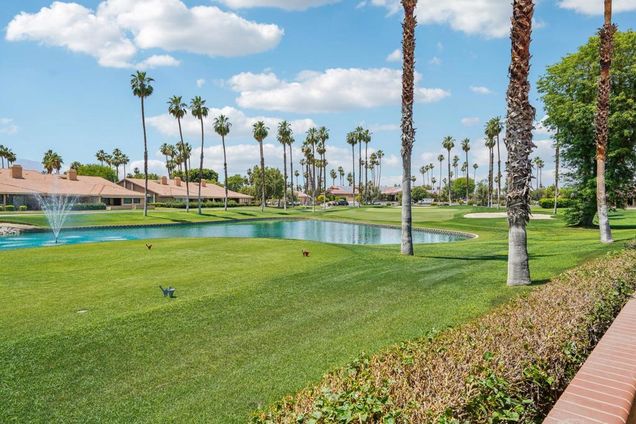 211 Camino Arroyo S