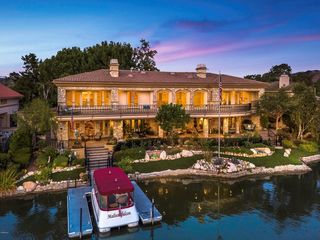 32156 Oakshore Drive