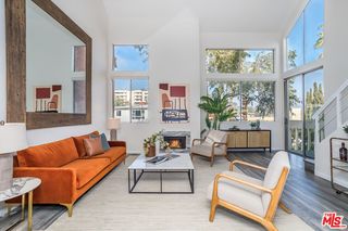 3315 Griffith Park Boulevard Unit 301