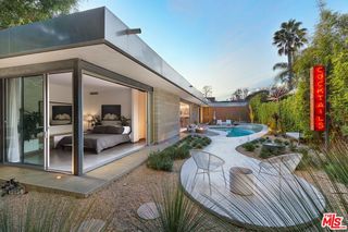 950 S Highland Avenue