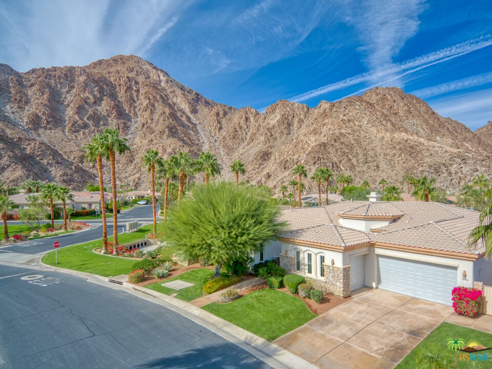 78004 Red Hawk Ln, La Quinta, CA 92253 Estately 🧡 MLS 22125343