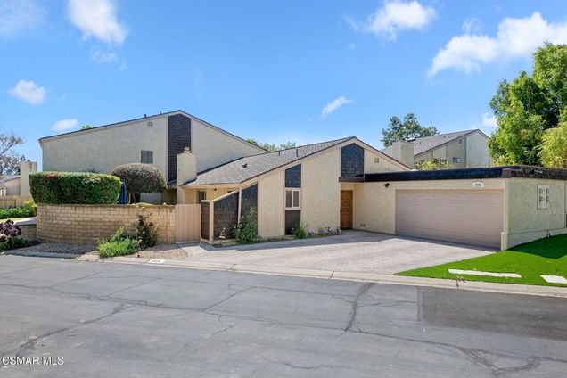 3160 Boxwood Circle Thousand Oaks, CA Townhouse Sold - Photo 1 of 23. Opens carousel modal