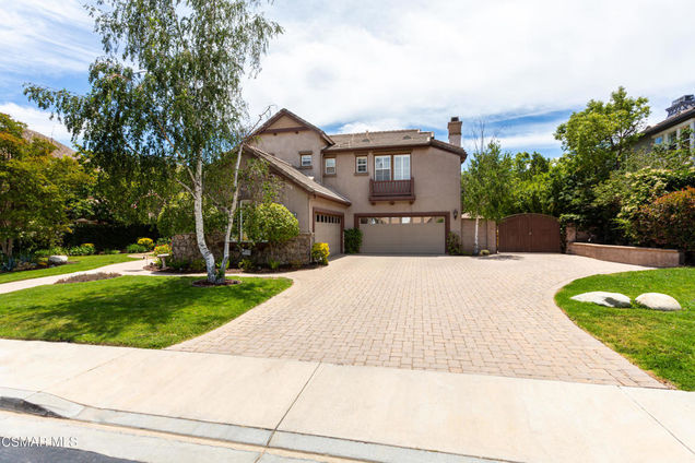 68 E Twisted Oak Drive