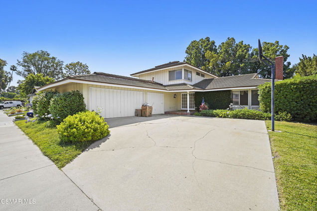31916 Foxmoor Court