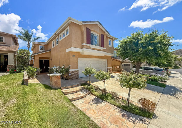 3030 Hollycrest Avenue Thousand Oaks, CA House Active - Photo 1 of 52. Opens carousel modal