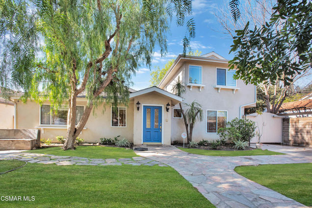 4539 Mammoth Avenue