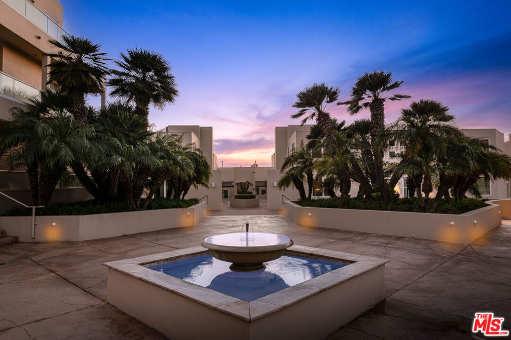 7301 Vista Del Mar Unit 1  